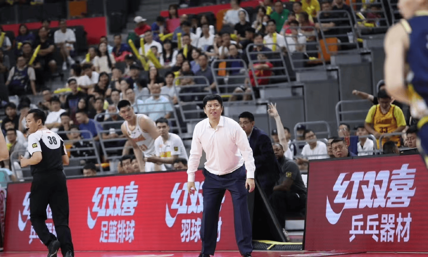 米兰体育平台登录入口-福建豪胜广东，成为CBA黑马的简单介绍