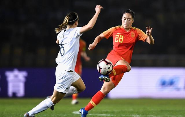 米兰体育官网下载-埋头苦练：女足国家队冲刺世界杯